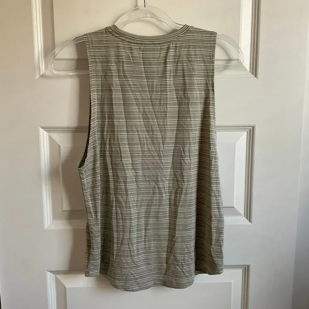 Athleta Women’s Cloudlight Striped Muscle‎ Tank - Size Small
